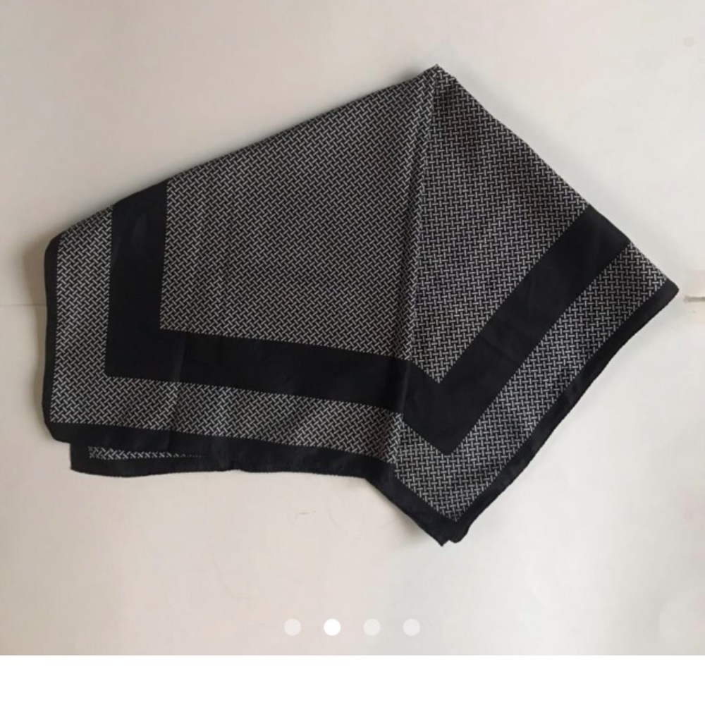 Vintage Silk Scarf - Picture 3 of 4